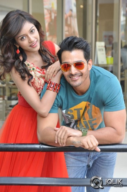 Prema-Ishq-Kaadhal-Platinum-Disc-Function